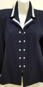 Authentic St. John knitted sweater blazer